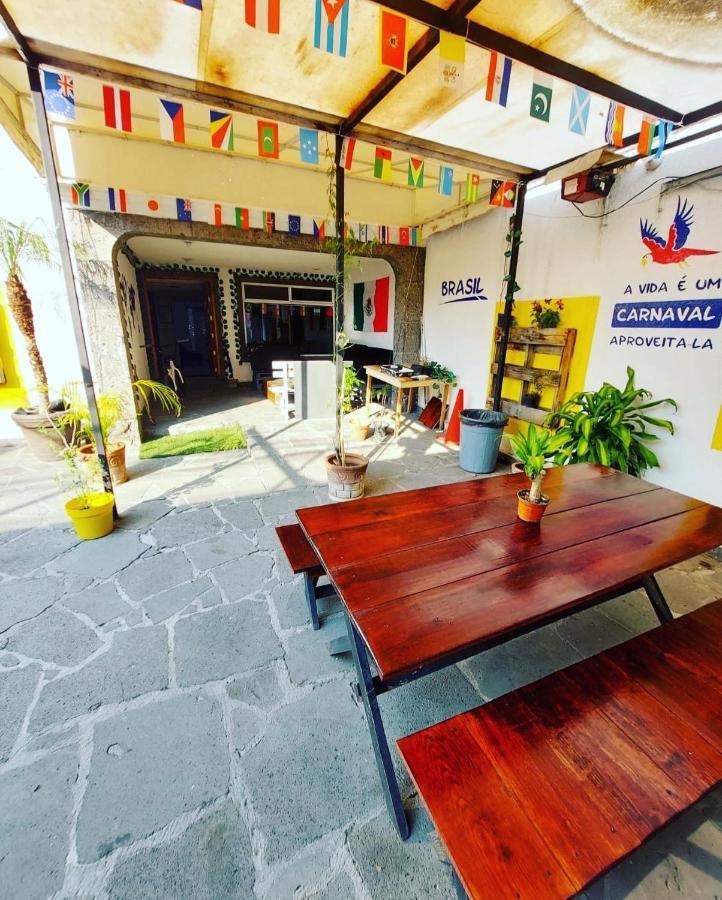 Casa Internacional Queretaro Hotel Bagian luar foto